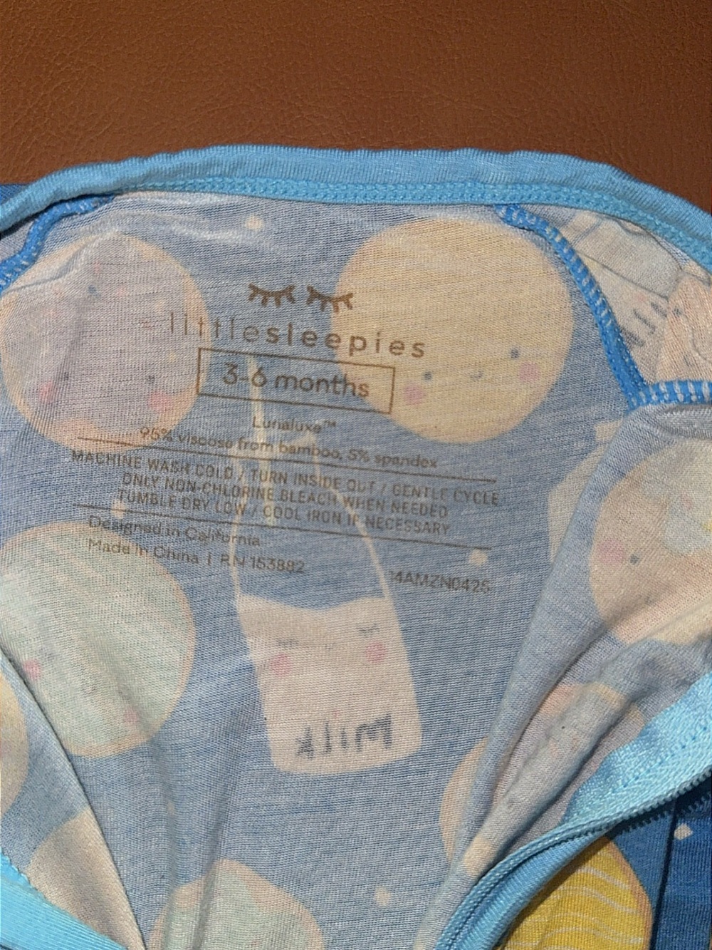 Excellent Little Sleepies Cookies and Milk Zippy Bamboo Sleeper size: 3-6 months - Picture 6 of 7